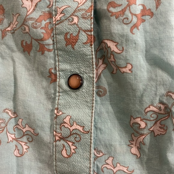 Pearl snap western cowgirl button down M - Picture 9 of 12